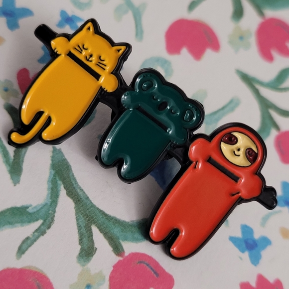 Cat, Koala, & Sloth Hangin With Friends Enamel Pin - Picture 4 of 12